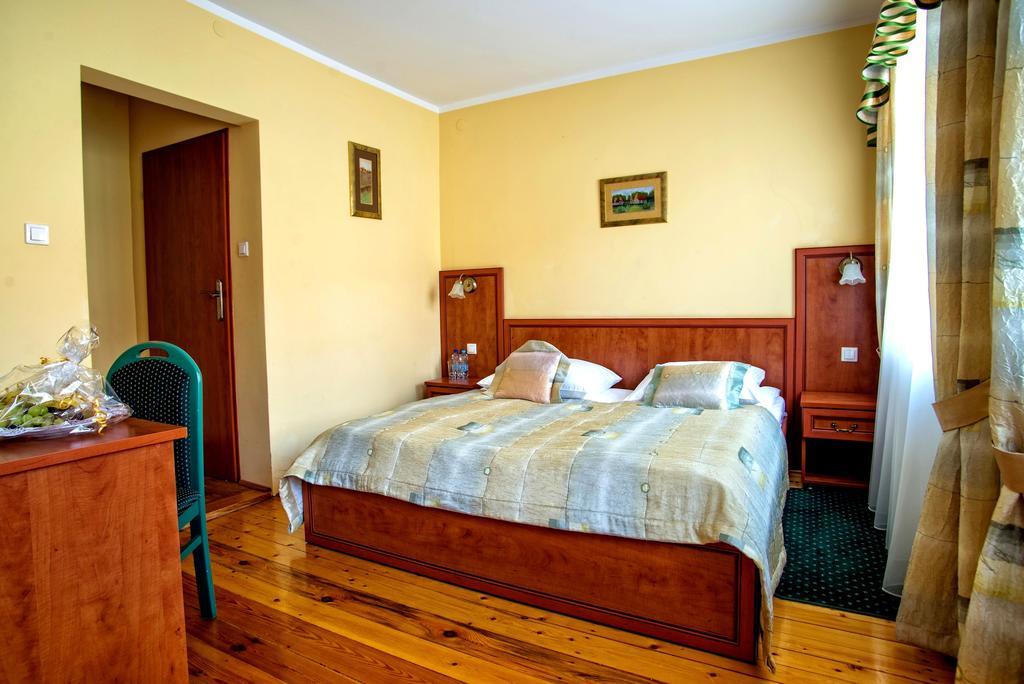Hotel Adalbertus 그니에즈노 객실 사진